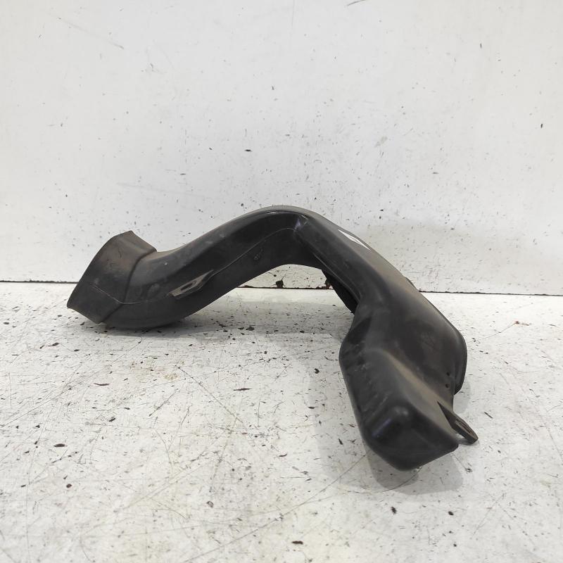 air cleaner duct/hose