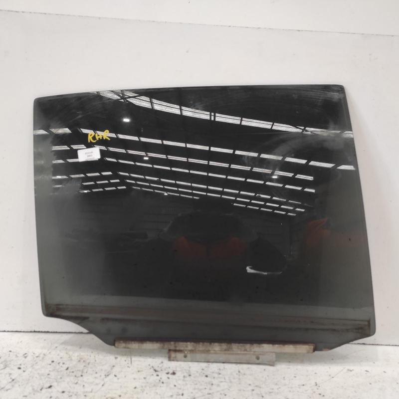 door window rear right