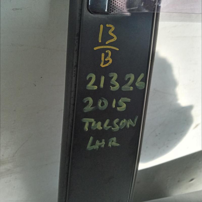 door/sliding rear left