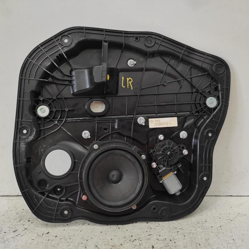 window regulator/motor rear left