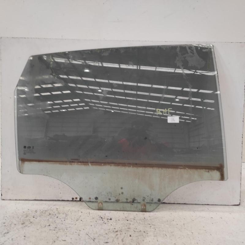 door window rear right