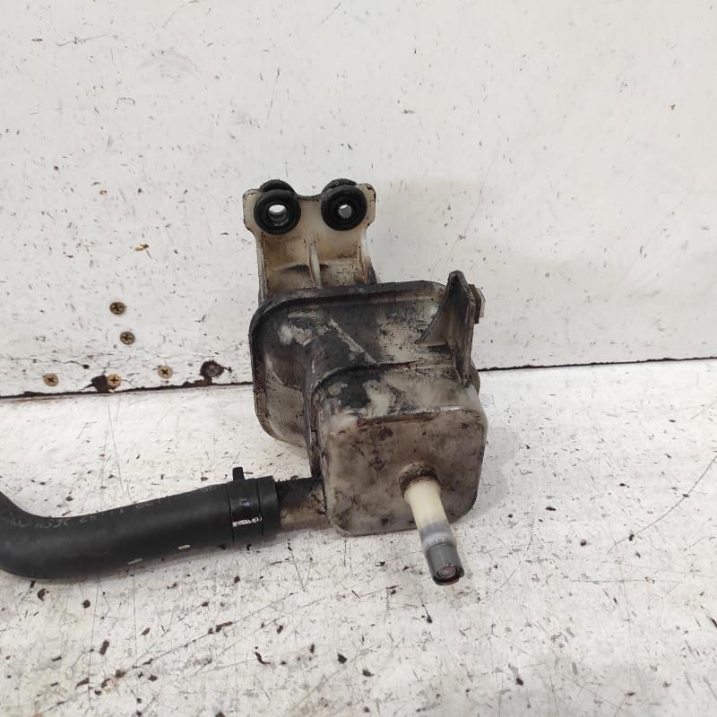 power steering reservoir