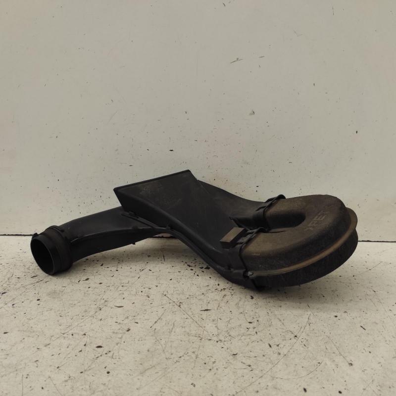 air cleaner duct/hose