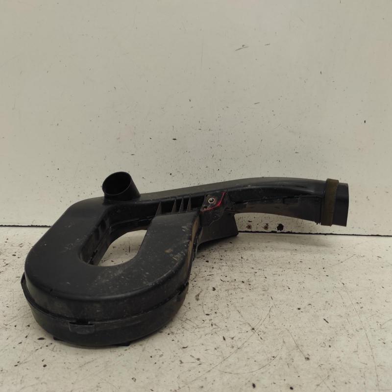 air cleaner duct/hose