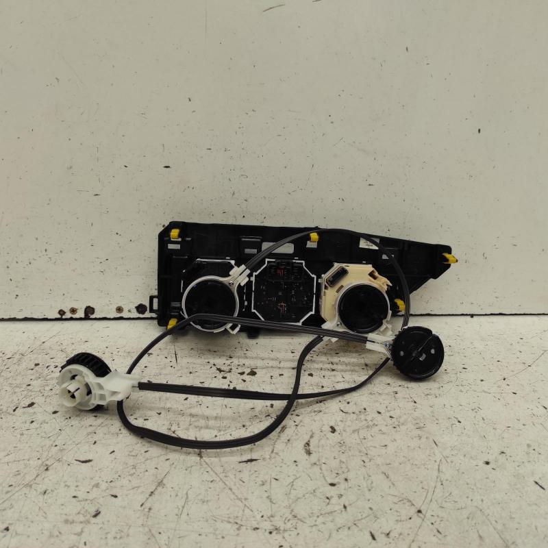 heater/aircon controls