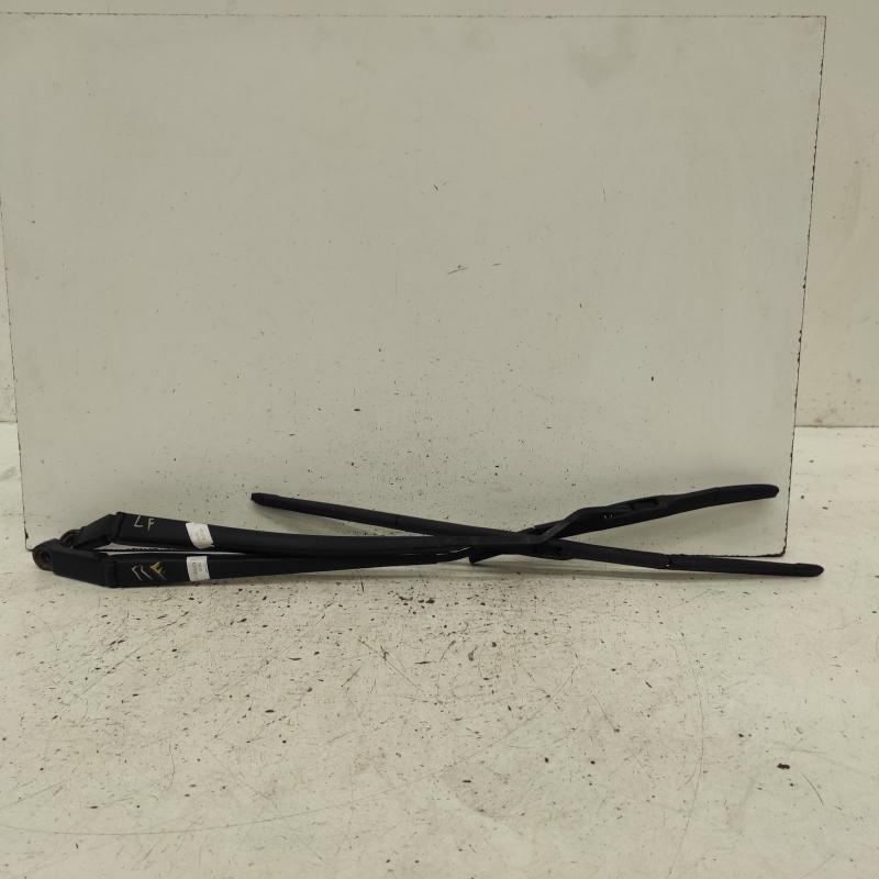 wiper arm