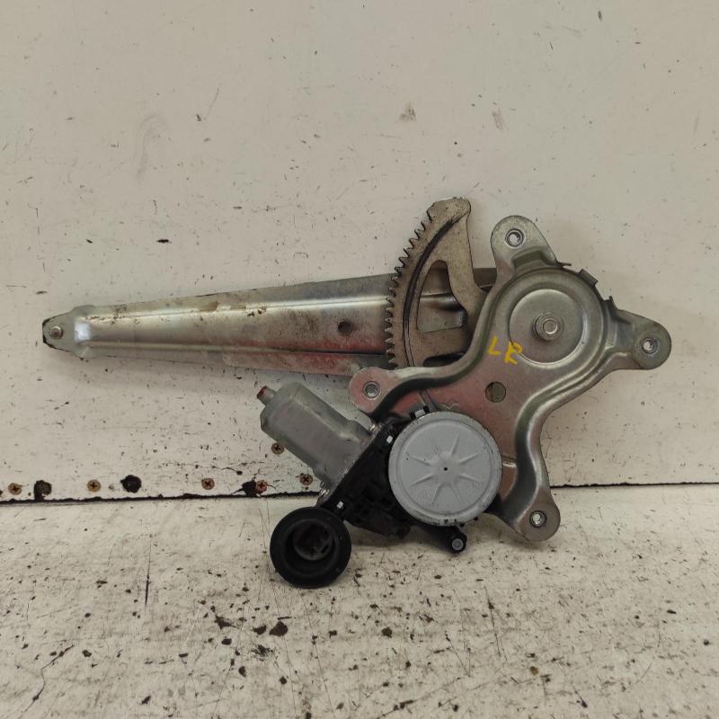 window regulator/motor rear left