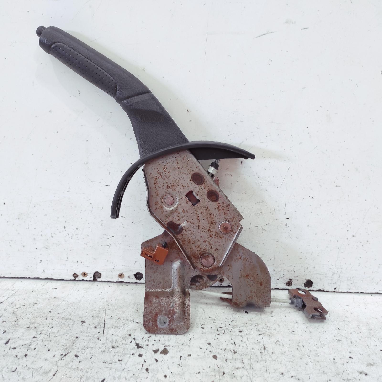 Camry Handbrake Lever 2006-2012 xv40,06/06-02/12 00020351 #668952