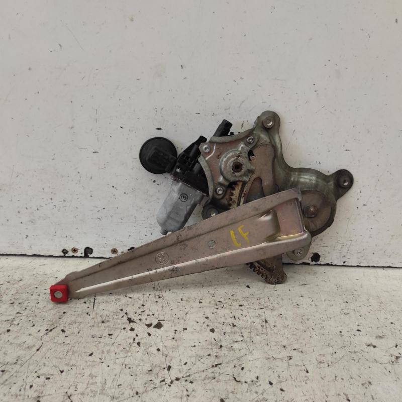 window regulator/motor rear left