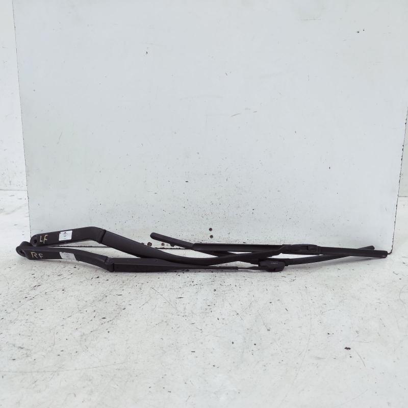 wiper arm