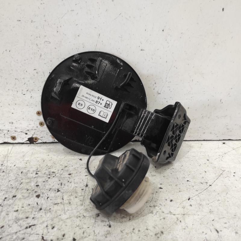 fuel door/filler
