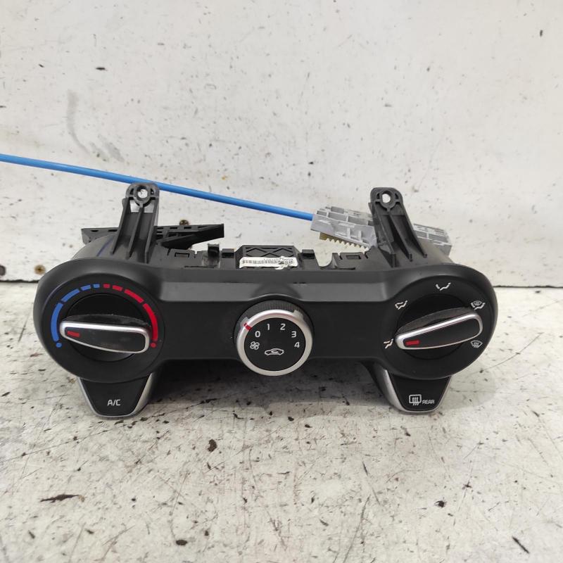 heater/aircon controls