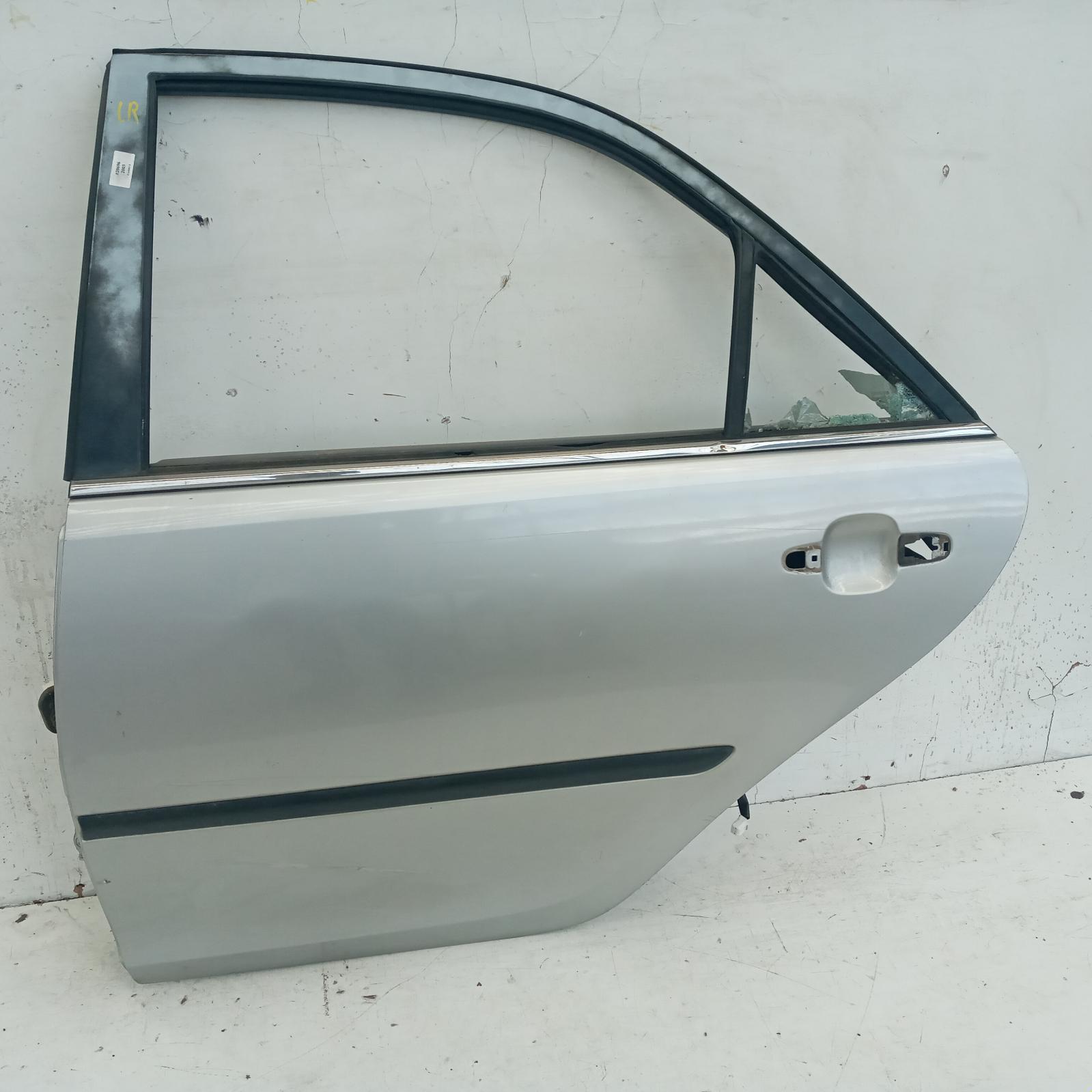 Camry Door/sliding Rear Left 2002-2006 sk36,08/02-05/06 00020696 #669177