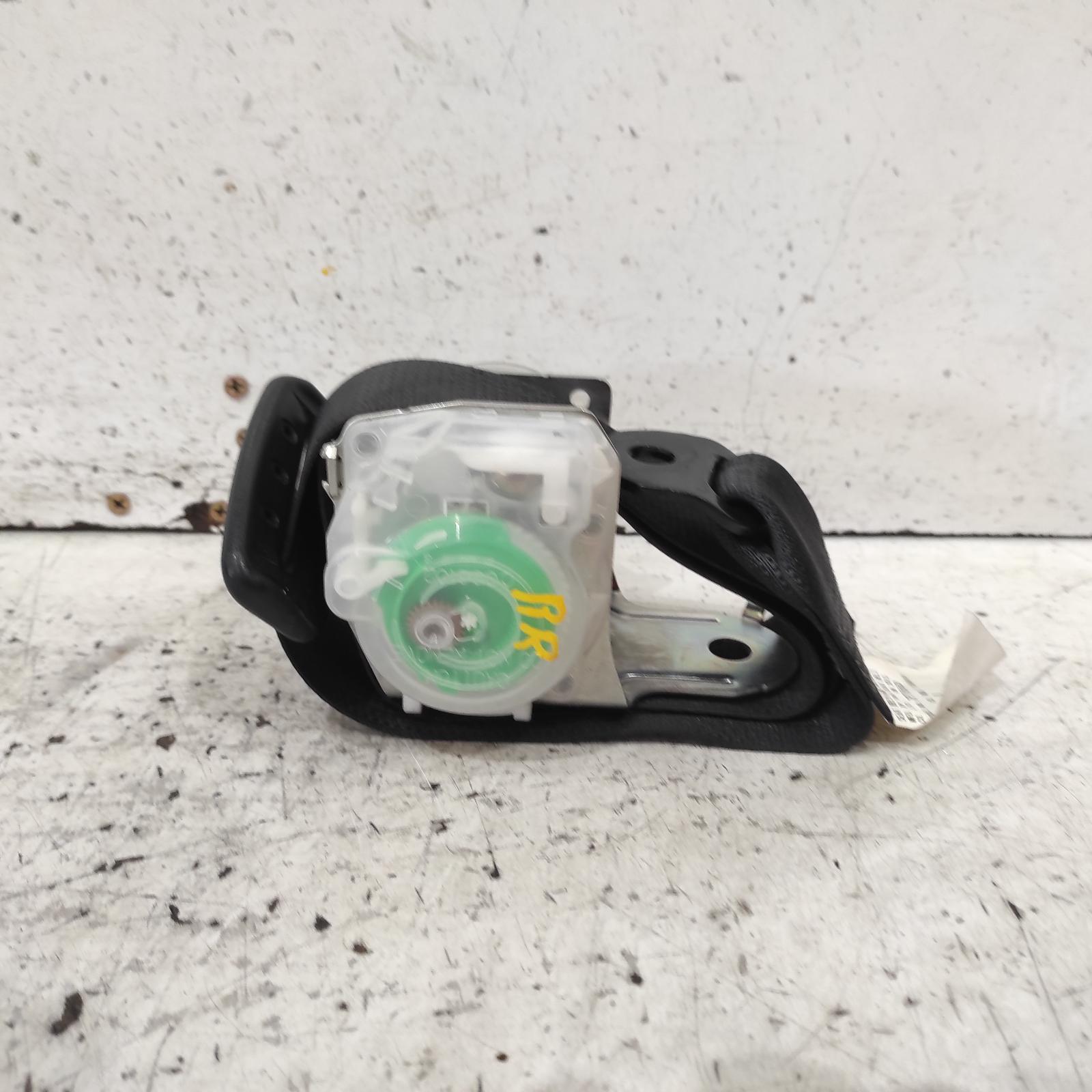 Camry Seat Belt Stalk 2011-2017 rh rear,seat belt only,asv50/avv50,11/11-10/17 00020800 #669205
