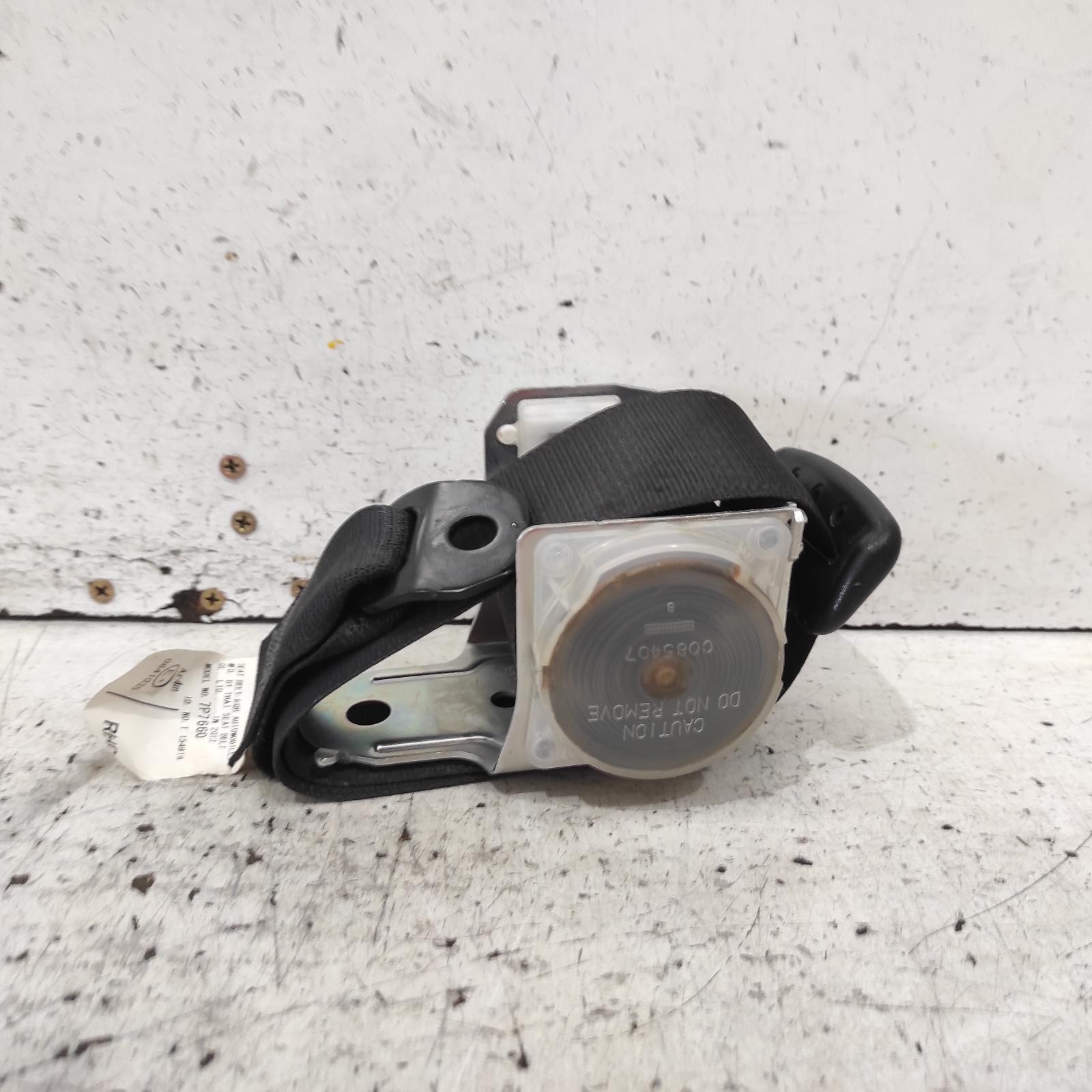 Camry Seat Belt Stalk 2011-2017 rh rear,seat belt only,asv50/avv50,11/11-10/17 00020800 #669205