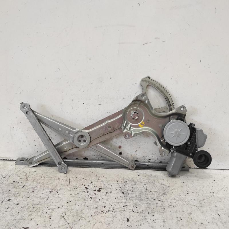 window regulator/motor front right