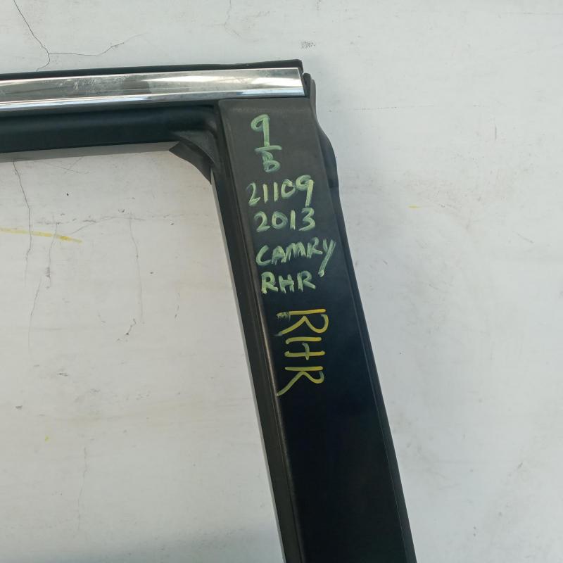 door/sliding rear right