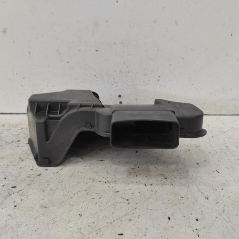 air cleaner duct/hose