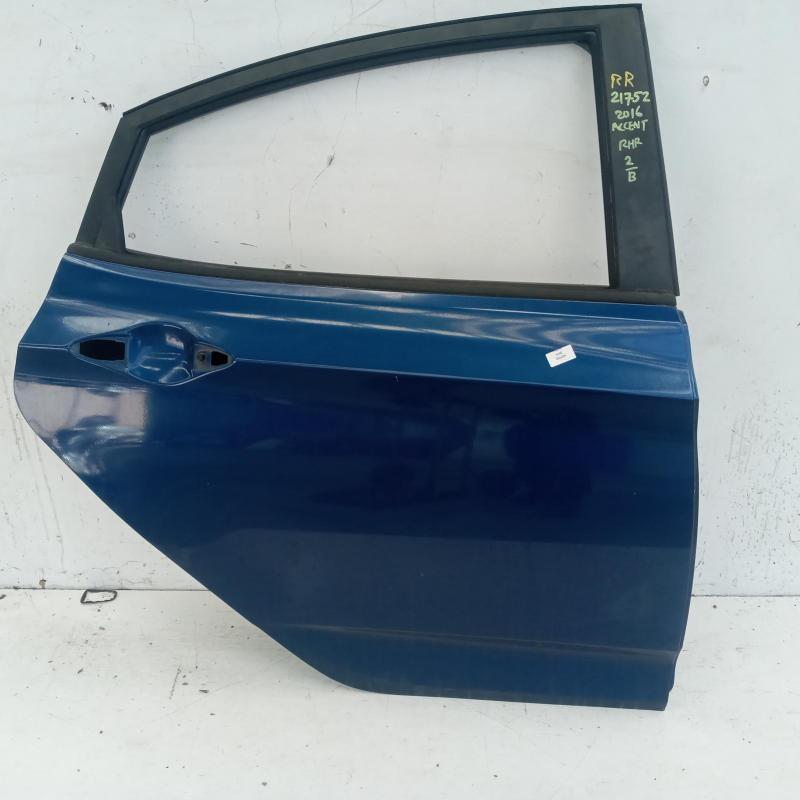 door/sliding rear right