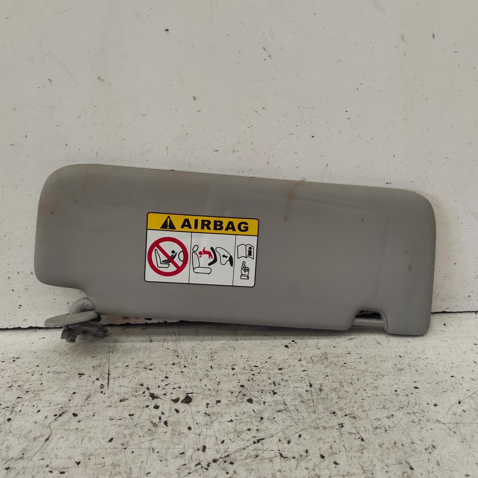 Sportage Sunvisor 2015-2021 ql,grey,lh side,10/15-08/21 00021702 #669637