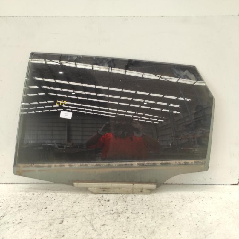 door window rear left