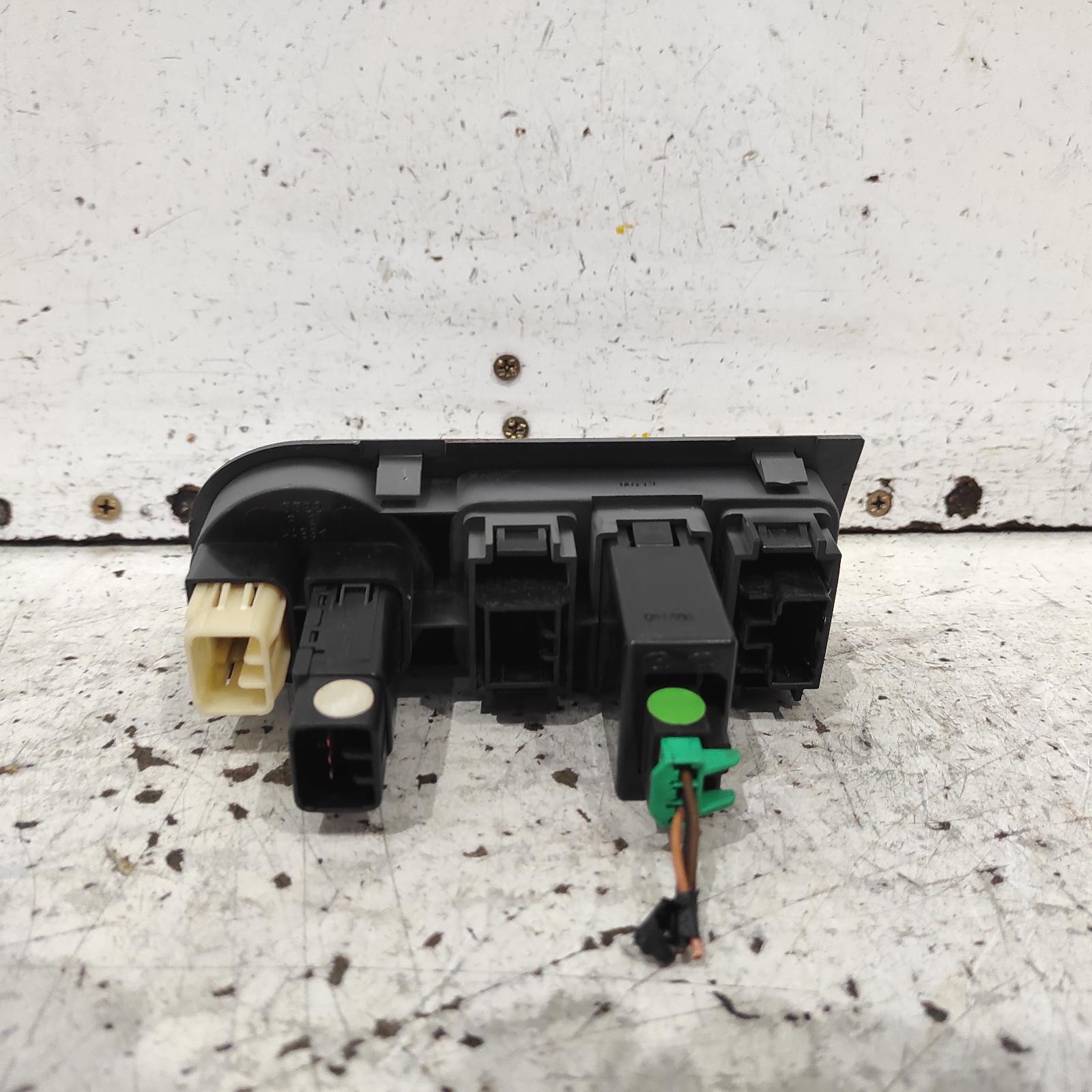 Iload/imax Miscellaneous Switch Relay 2007-2021 tq,dash dimmer switch,11/07-03/21 00021729 #669802