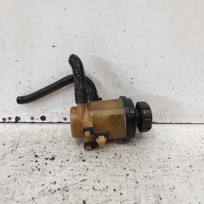 power steering reservoir
