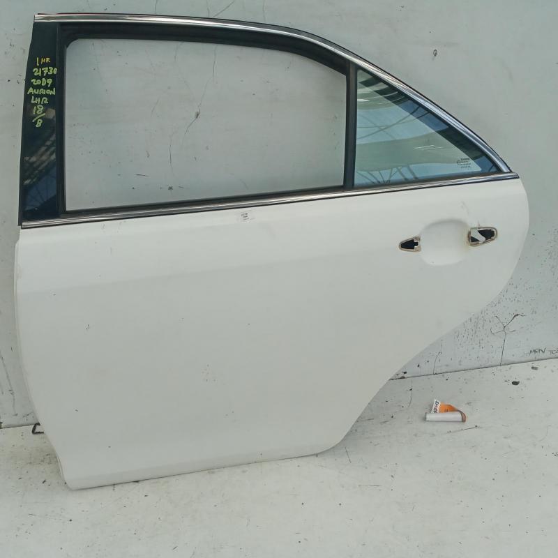 door/sliding rear left