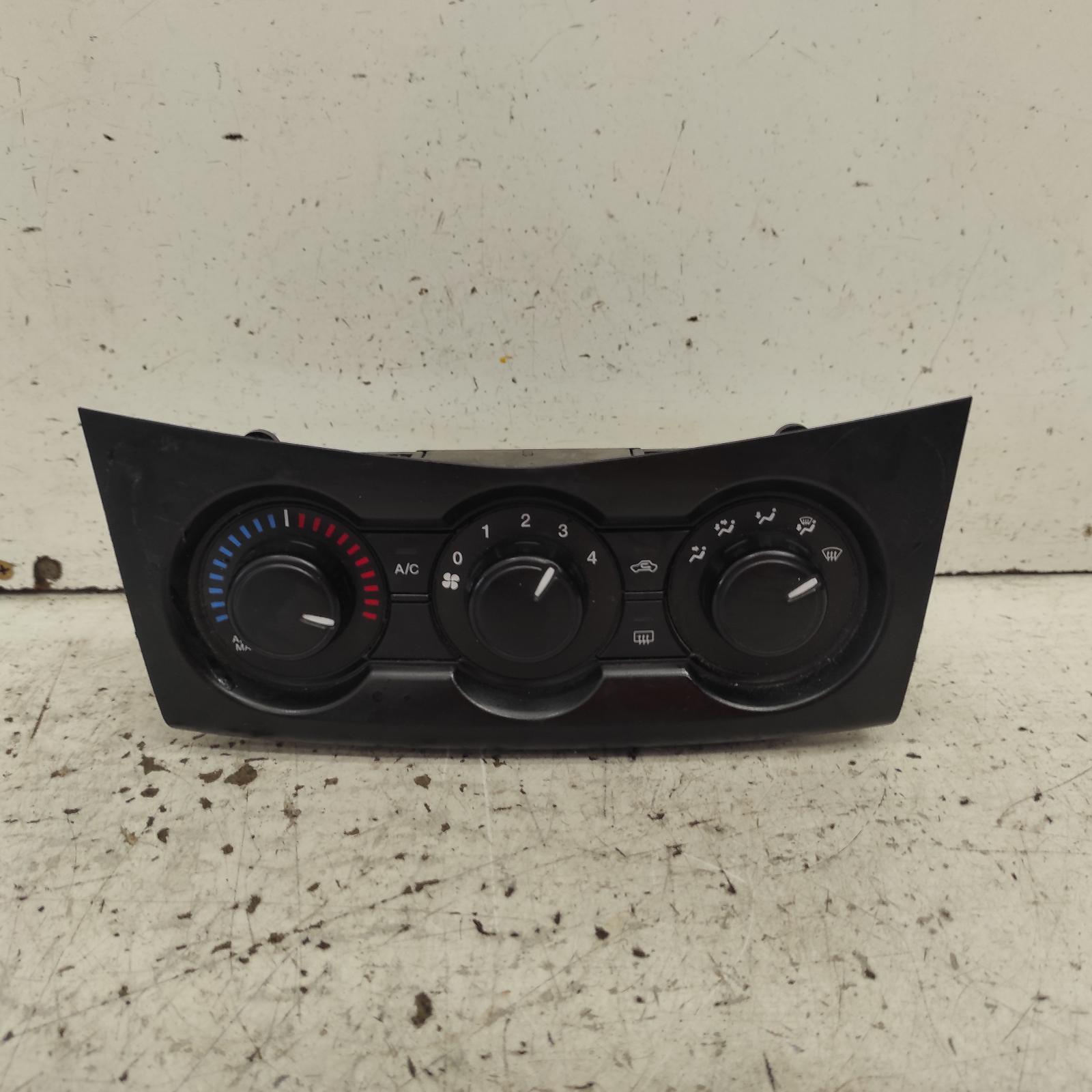 Bt50 Heater/aircon Controls 2011-2020 up-ur,non climate control type,10/11-06/20 00021747 #669894