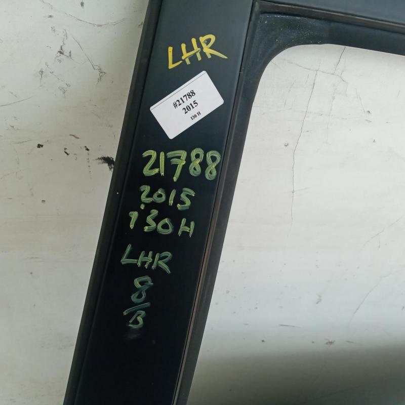 door/sliding rear left