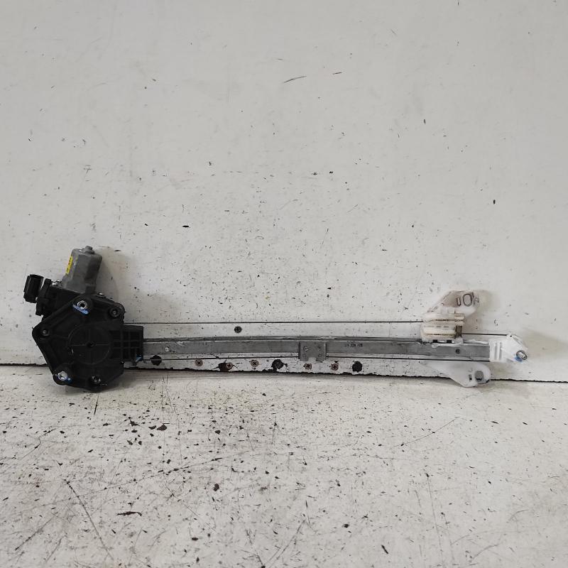 window regulator/motor rear right