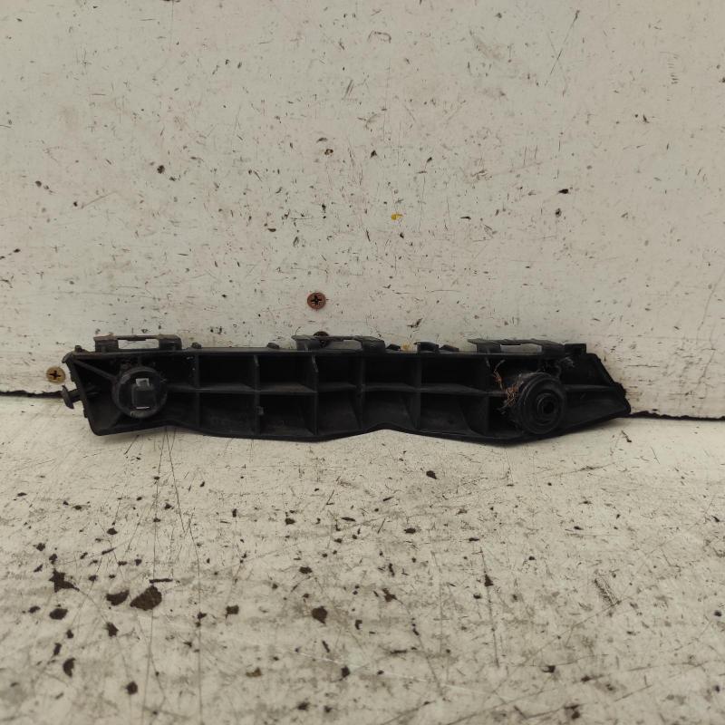 miscellaneous bracket