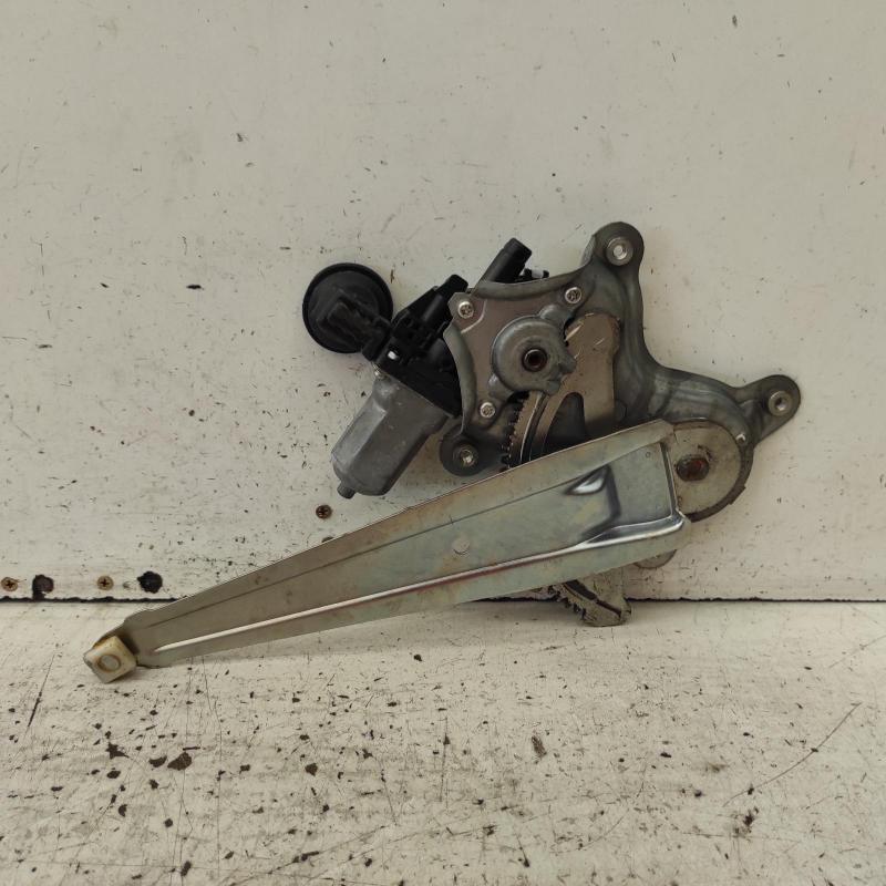 window regulator/motor rear left