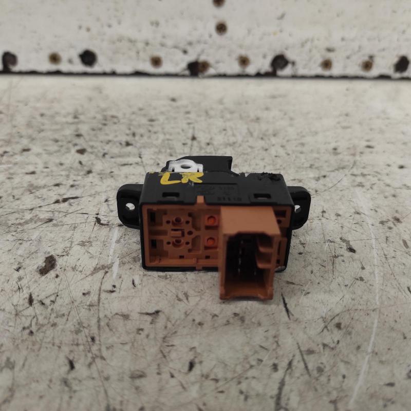 power door window switch