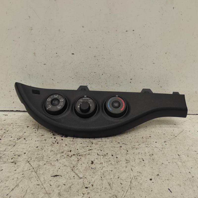 heater/aircon controls