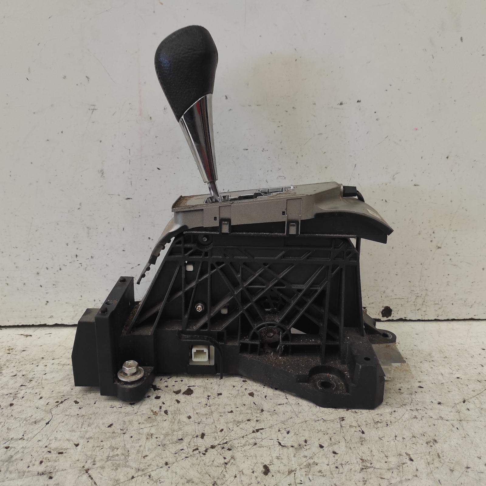 Aurion Gear Stick/shifter 2006-2012 gear shifter,auto t/m type,gsv40r,10/06-03/12 00021730 #670704