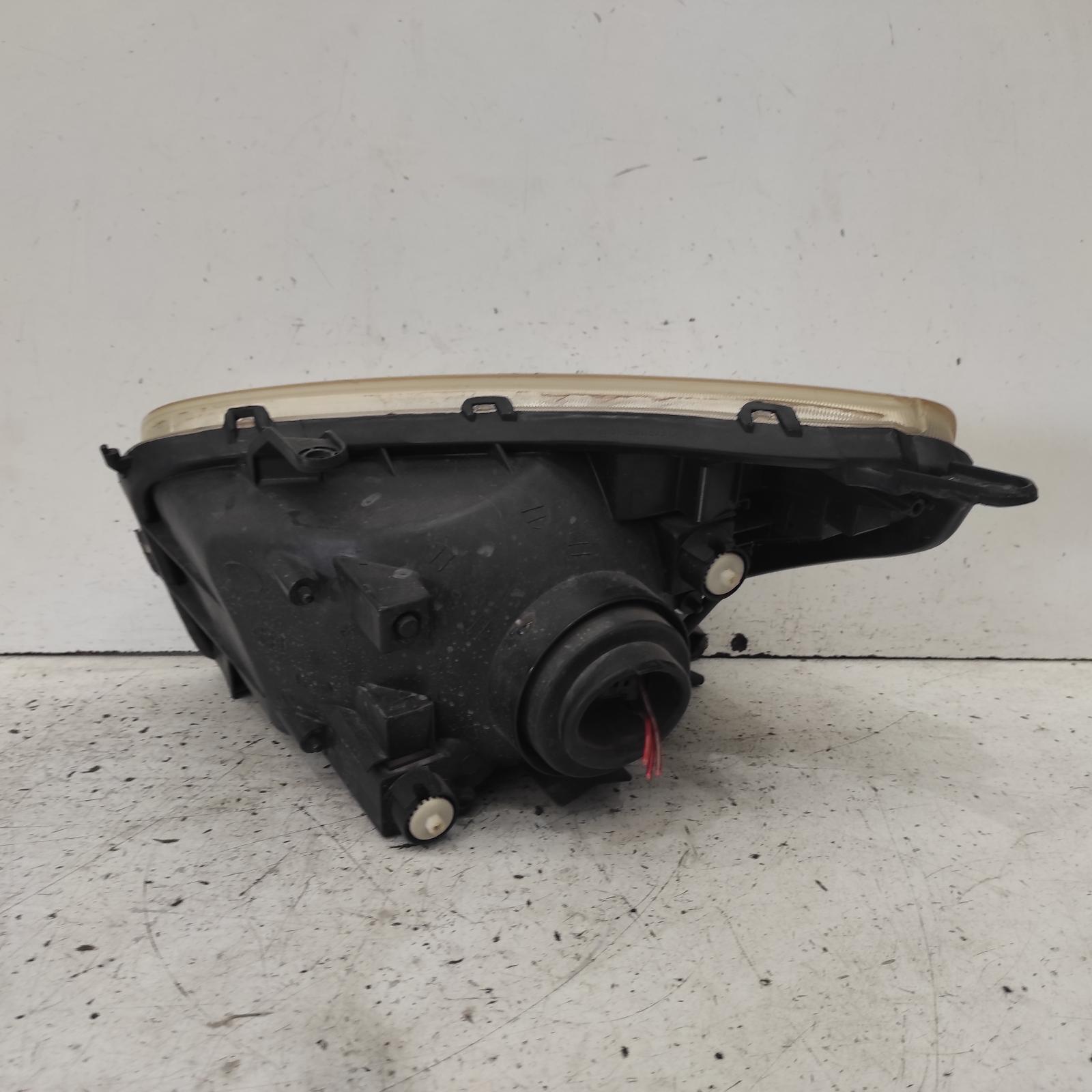 Rav4 Headlamp Right 2000-2003 aca2#,07/00-07/03 00021762 #670817