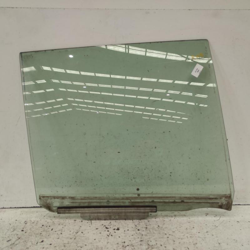 door window rear right