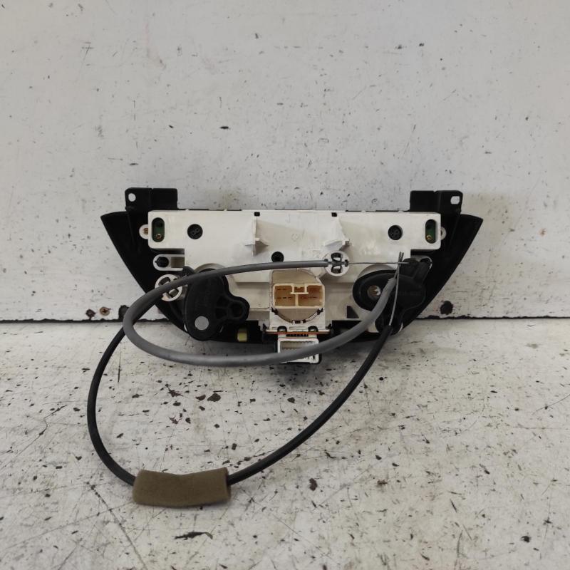 heater/aircon controls