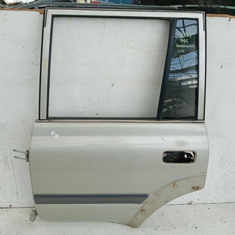 door/sliding rear left