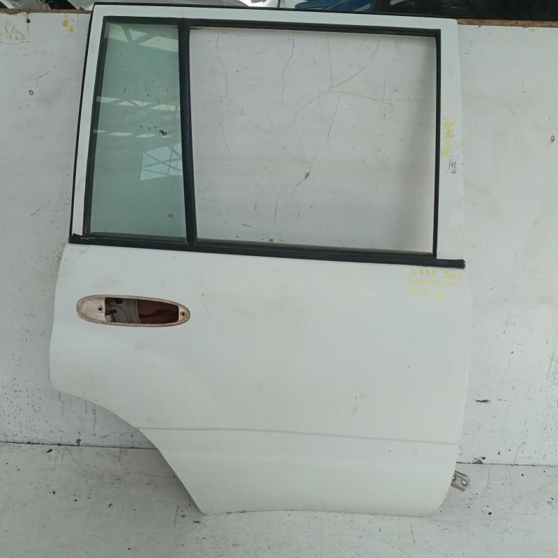 door/sliding rear right