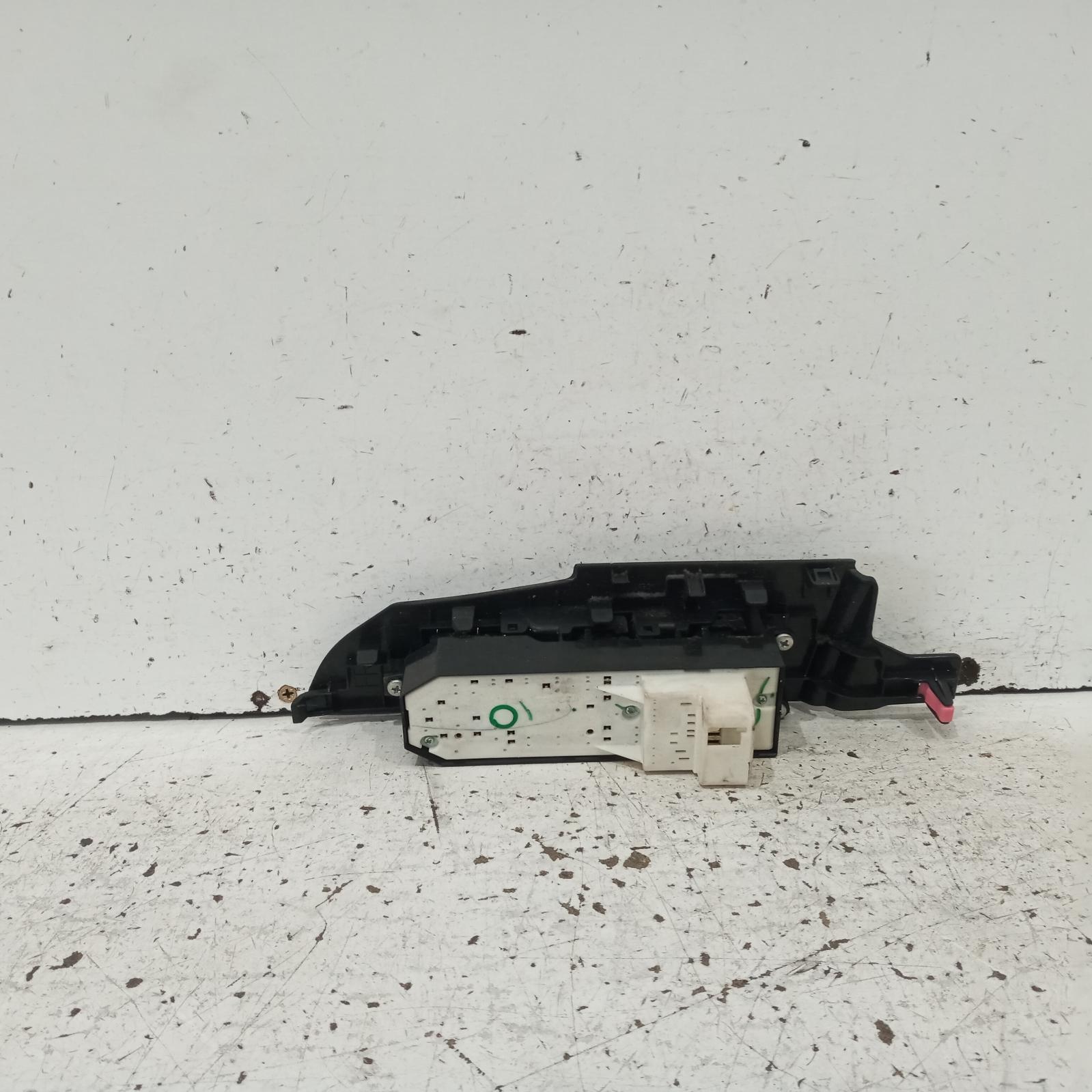 Corolla Power Door Window Switch 2013-2019 rh front (master switch),zre172r,sedan,12/13-06/19 00020548 #671185