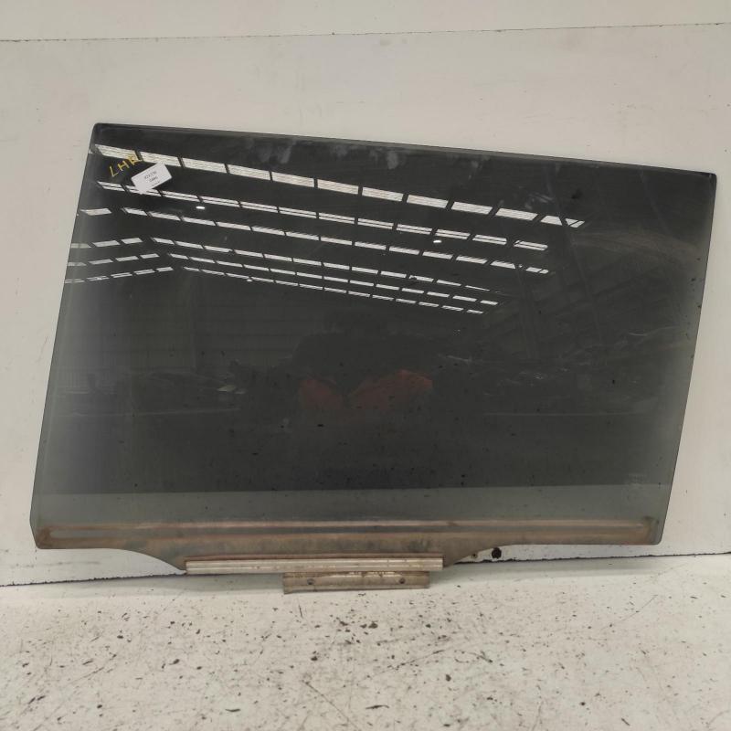 door window rear left