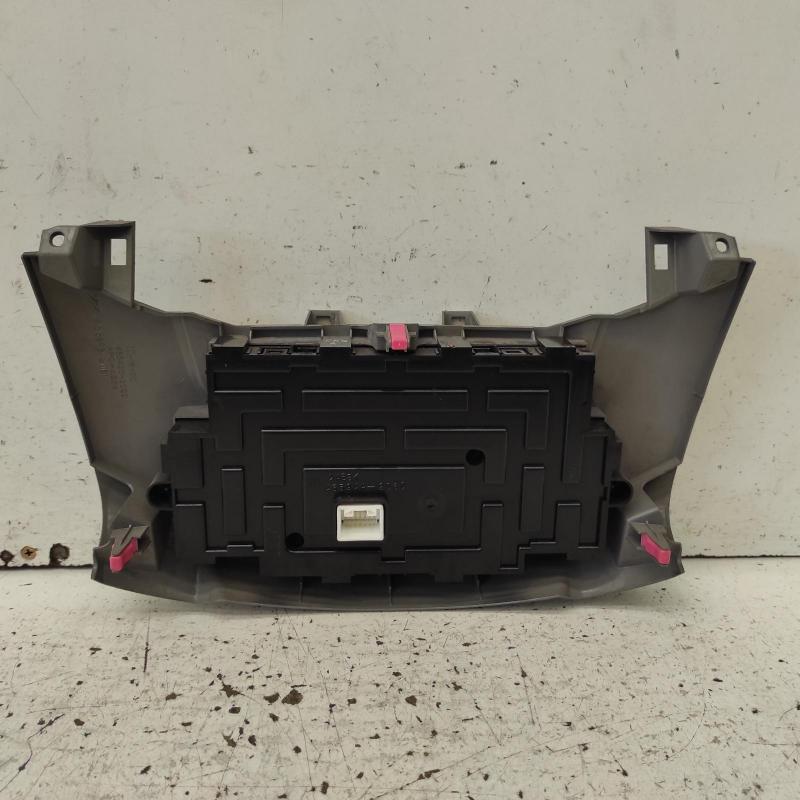 heater/aircon controls