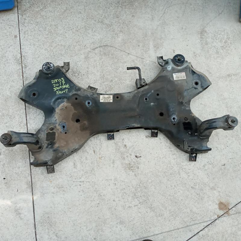 crossmember/cradle front