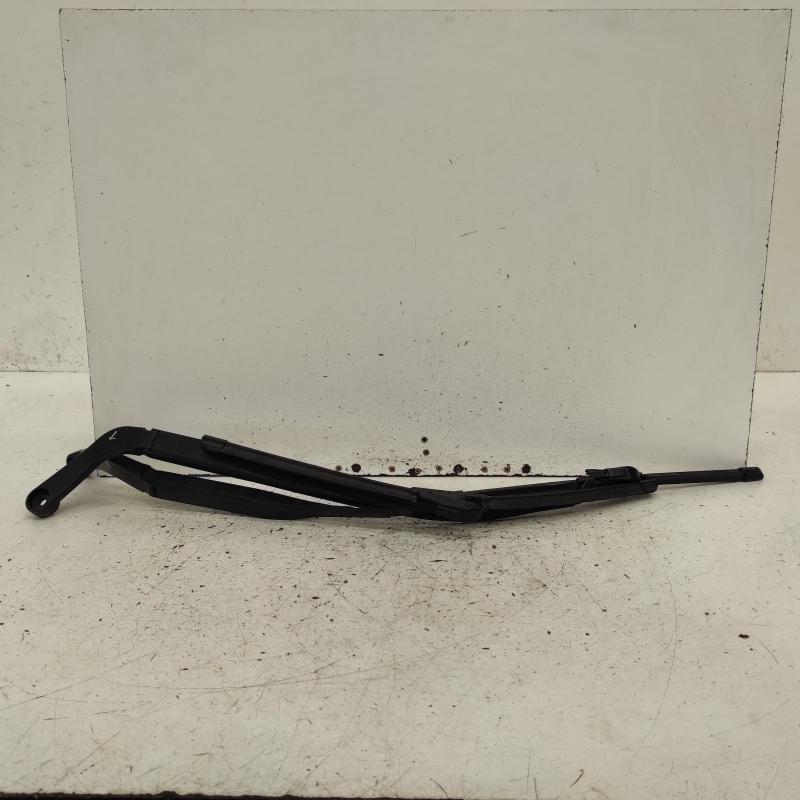 wiper arm