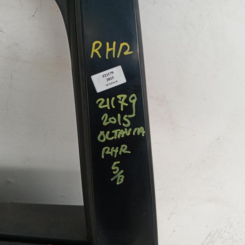 door/sliding rear right