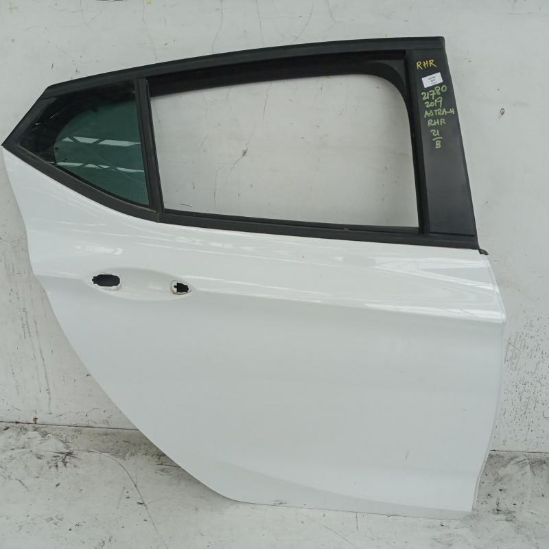 door/sliding rear right