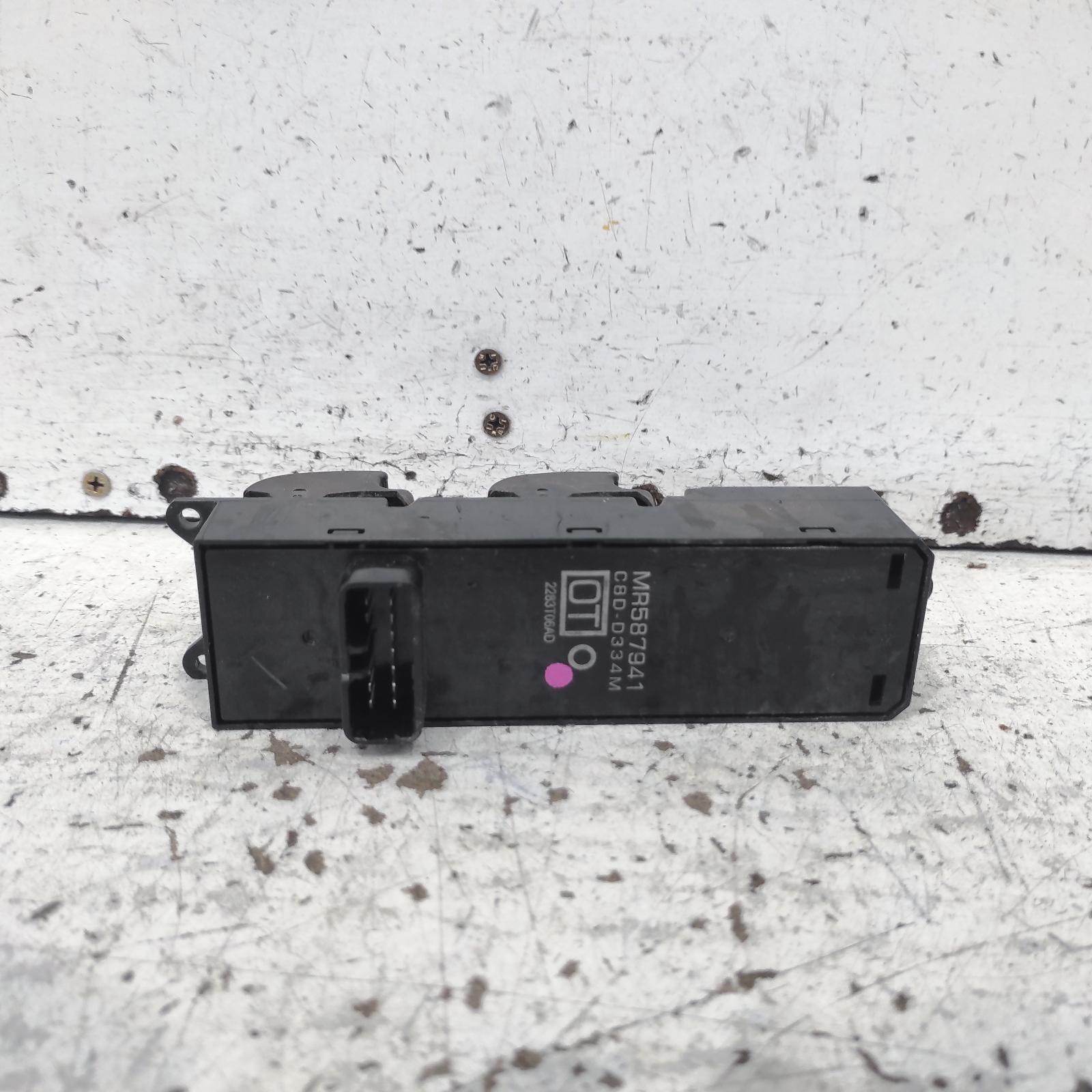 Triton Power Door Window Switch 2006-2015 rh front (master switch),4 door switch type,ml-mn,07/06-04/15 00021673 #672307