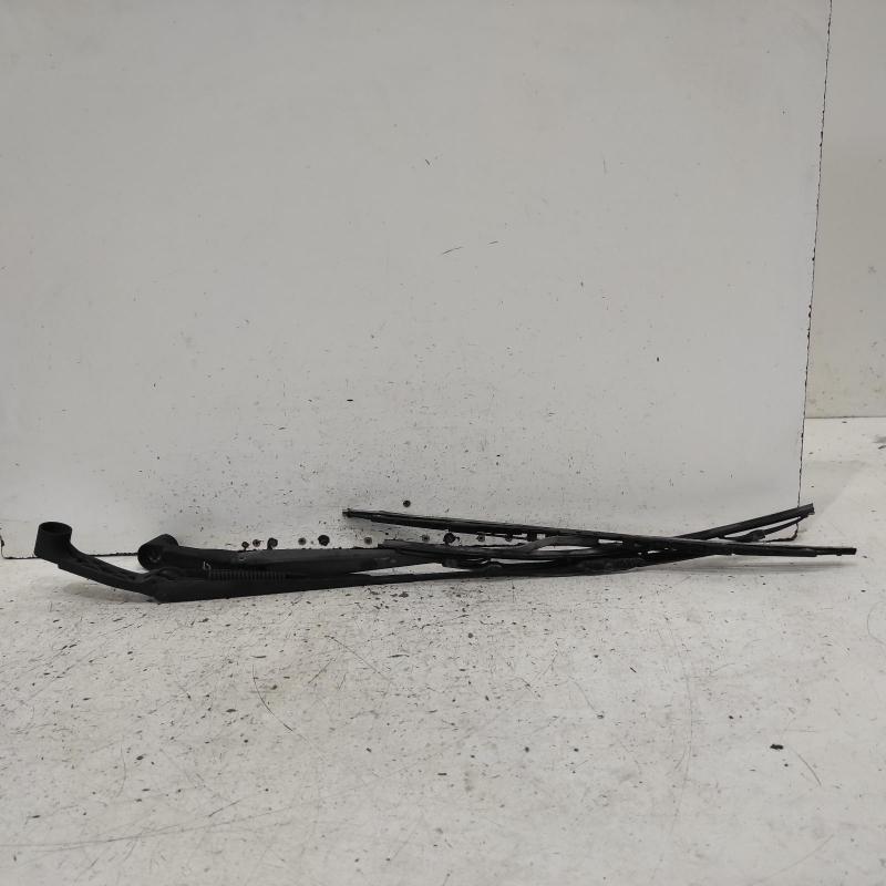 wiper arm